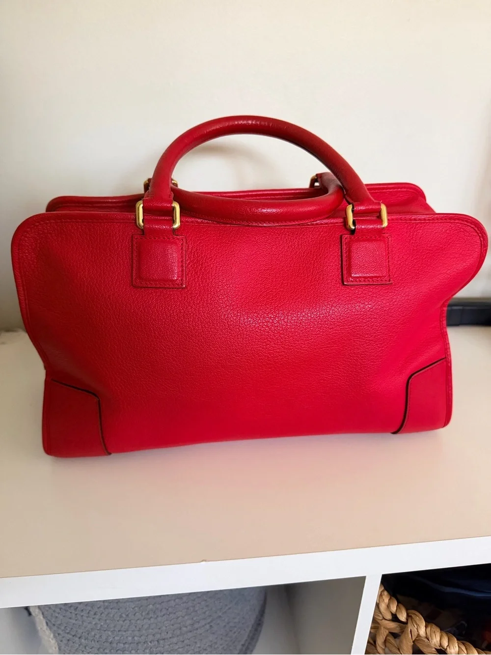 Loewe Red Amazona 36
